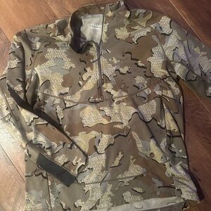 Kuiu Camo Quarter-Zip Pullover